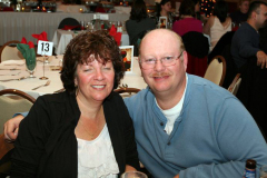 W2DAN__KB1MAG_Christmas_Party_2010